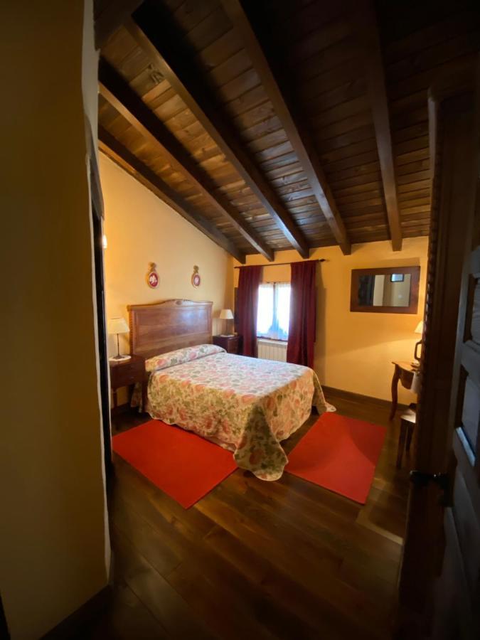 Casa Rural Dos Reales San Cristobal de Boedo Exteriér fotografie
