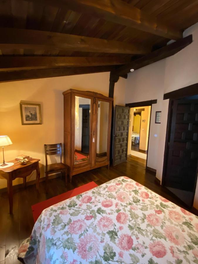 Casa Rural Dos Reales San Cristobal de Boedo Exteriér fotografie