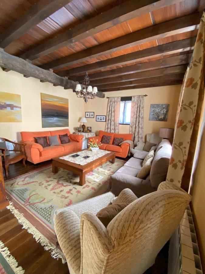 Casa Rural Dos Reales San Cristobal de Boedo Exteriér fotografie