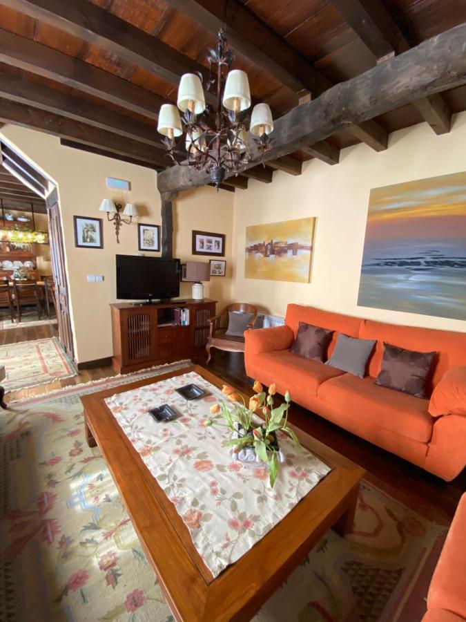 Casa Rural Dos Reales San Cristobal de Boedo Exteriér fotografie